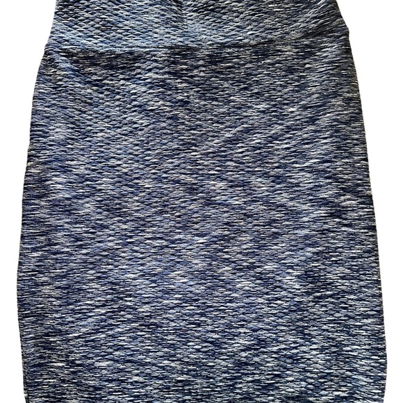 Bundle qty 2 size large Lularoe “Cassie” pencil skirts. EUC. - Picture 9 of 9
